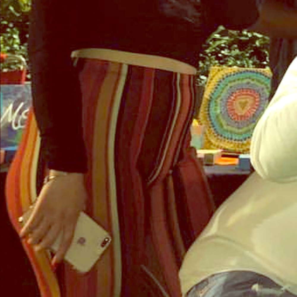 🐱 Large flare orange hippie pants